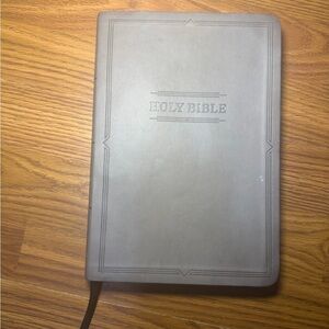 KJV Large Print Thinline Bible, Value Edition, Charcoal LeatherTouch by Holman